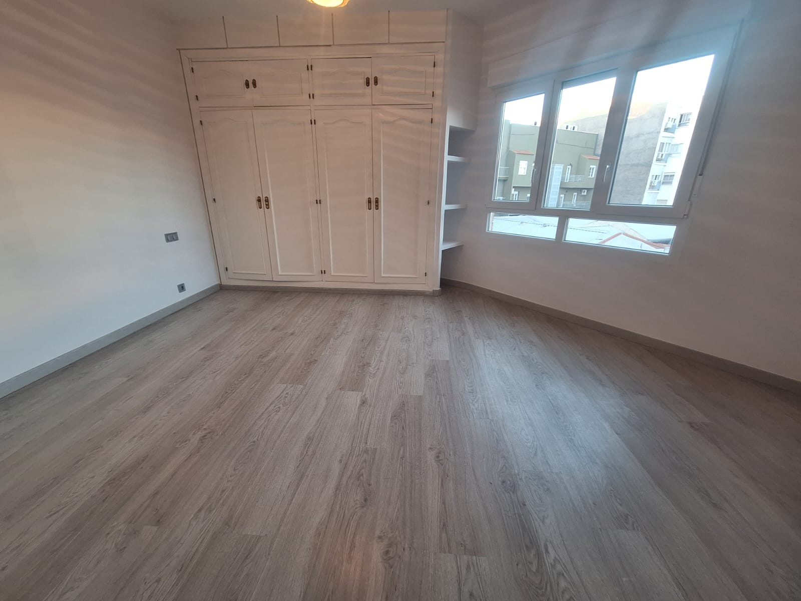 49973_WhatsApp Image 2025-10-22 at 18.53.13 (1).jpeg